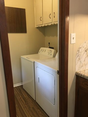 707 Gemi Dr, Longview, TX 75604