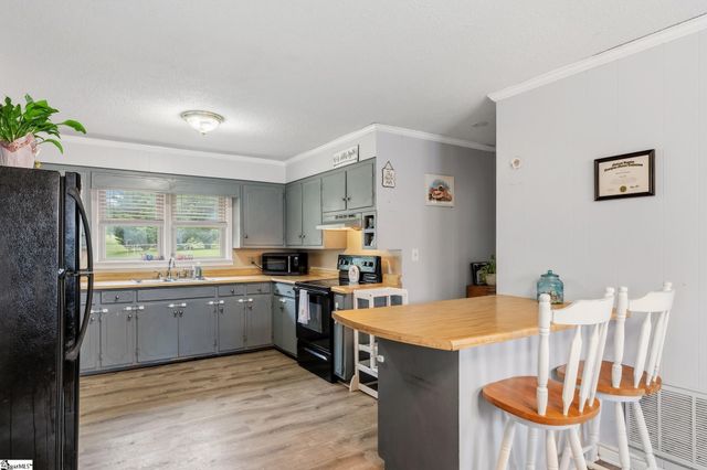 114 1st Street, Central, SC 29630