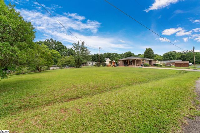 114 1st Street, Central, SC 29630