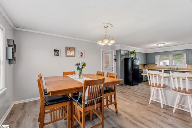 114 1st Street, Central, SC 29630