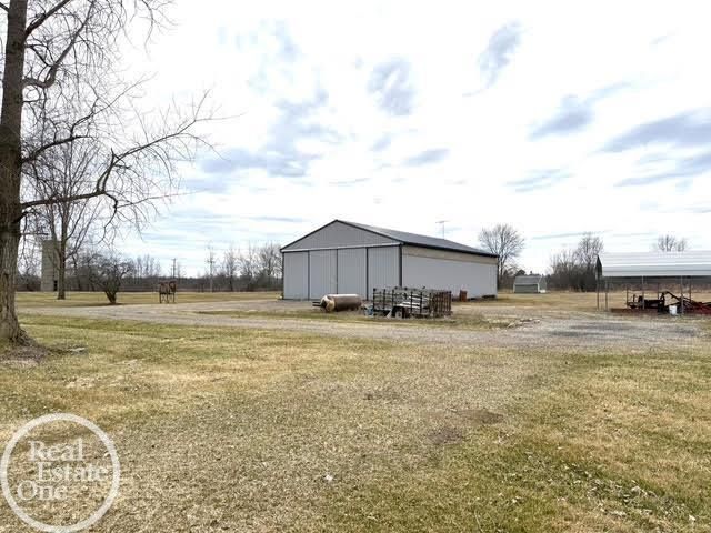15594 Bryce Road, Capac, MI 48014