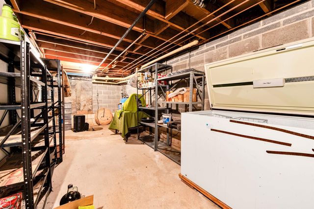 15594 Bryce Road, Capac, MI 48014