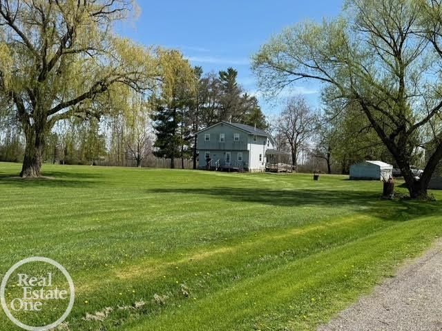 15594 Bryce Road, Capac, MI 48014