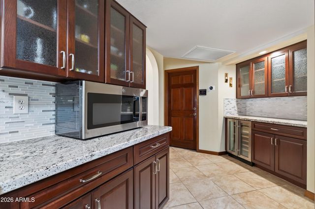 17018 N 57TH Street, Scottsdale, AZ 85254