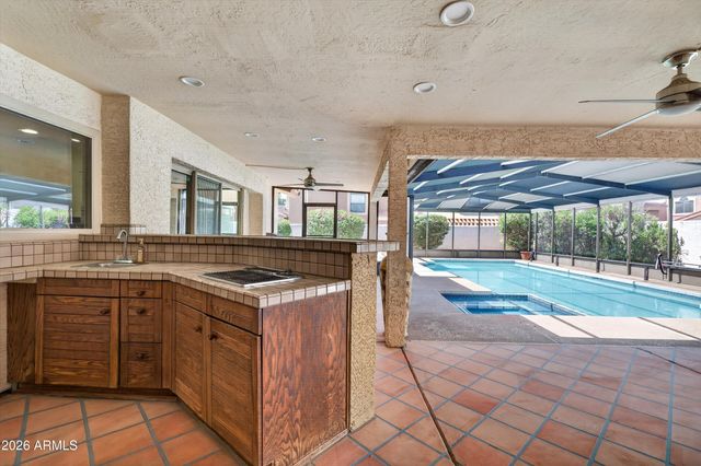 17018 N 57TH Street, Scottsdale, AZ 85254