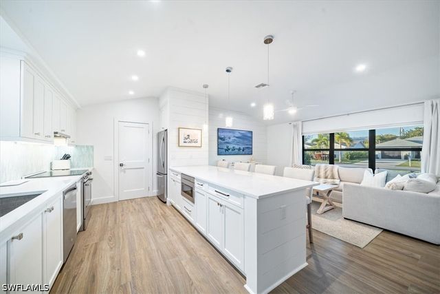 148 1st ST, Bonita Springs, FL 34134