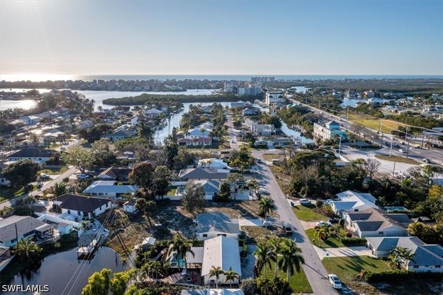 148 1st ST, Bonita Springs, FL 34134