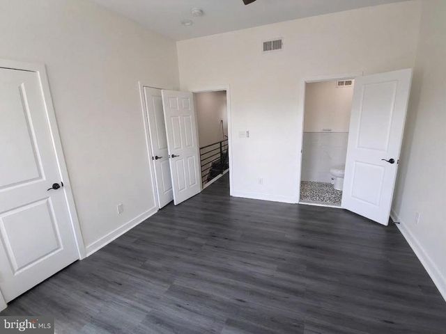 5751 LARCHWOOD AVE, Philadelphia, PA 19143