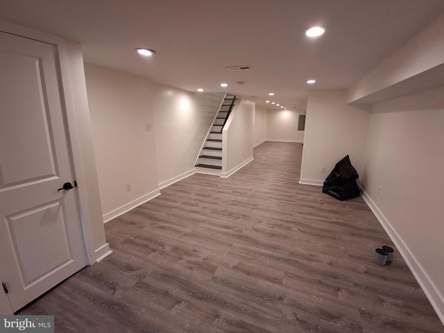 5751 LARCHWOOD AVE, Philadelphia, PA 19143