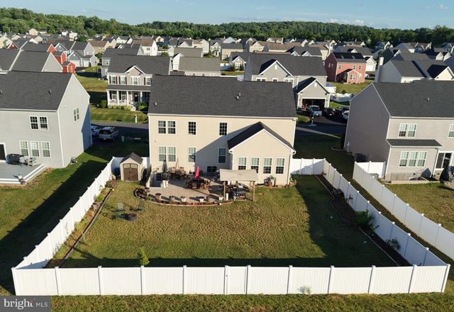 205 VOLTAIRE ST, Gerrardstown, WV 25420