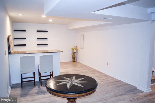 205 VOLTAIRE ST, Gerrardstown, WV 25420