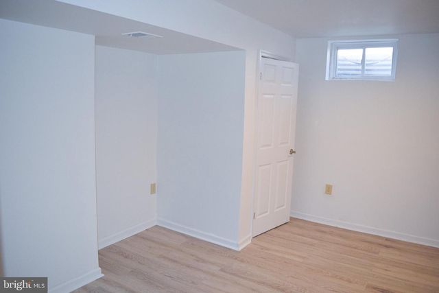 205 VOLTAIRE ST, Gerrardstown, WV 25420