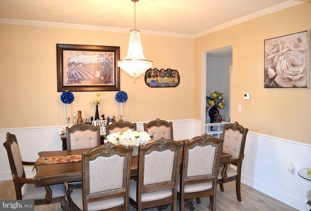 205 VOLTAIRE ST, Gerrardstown, WV 25420