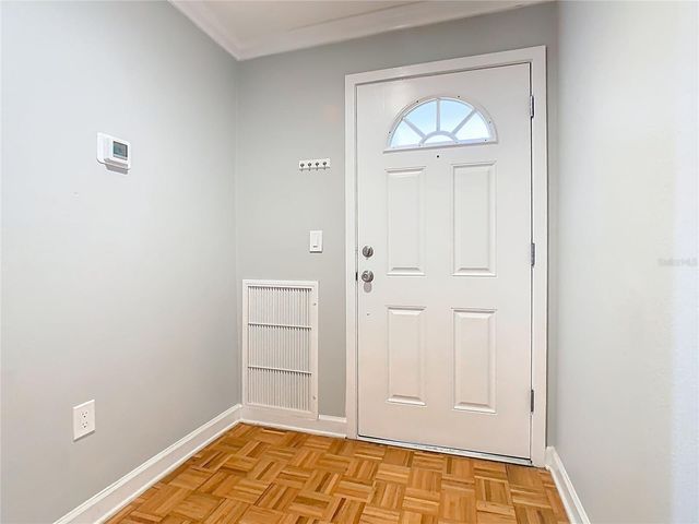 353 W LAKE FAITH DRIVE 116, Maitland, FL 32751