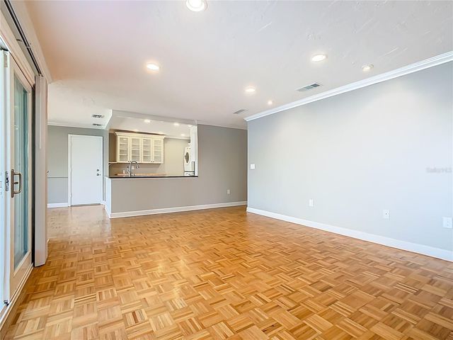 353 W LAKE FAITH DRIVE 116, Maitland, FL 32751