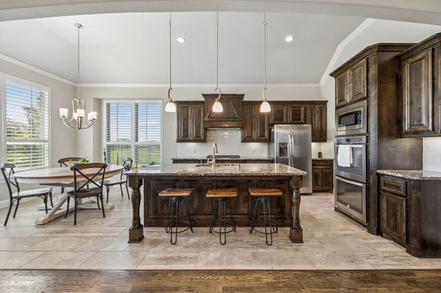 1116 Macgregor Lane, Gunter, TX 75058