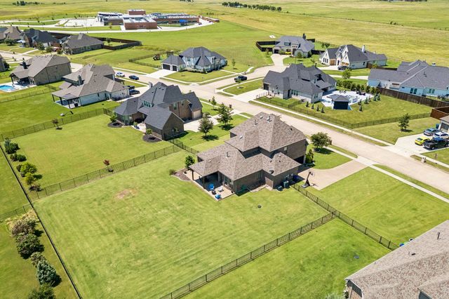 1116 Macgregor Lane, Gunter, TX 75058