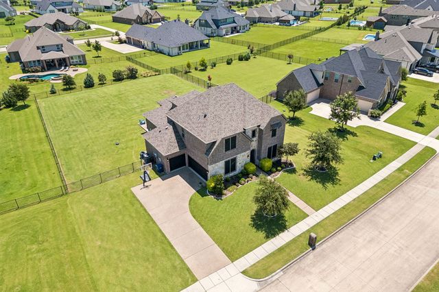 1116 Macgregor Lane, Gunter, TX 75058