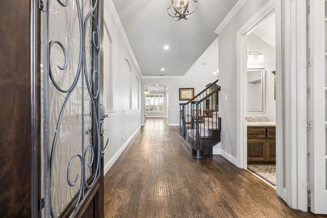 1116 Macgregor Lane, Gunter, TX 75058
