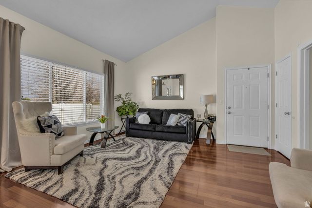 10819 S WYNVIEW LN, South Jordan, UT 84095