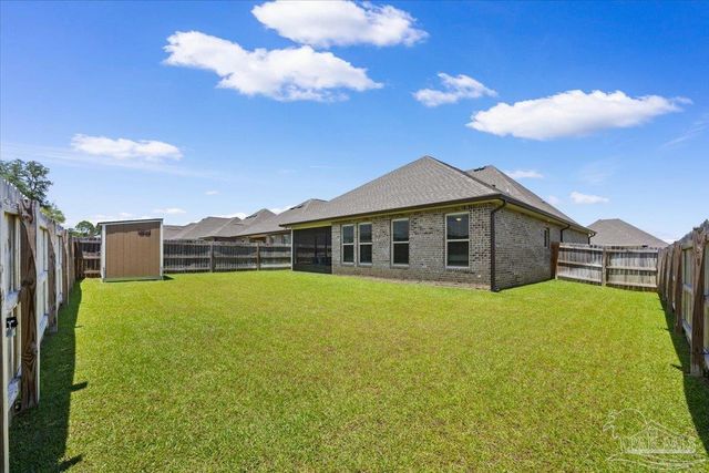 4865 Brigenza St, Pace, FL 32571