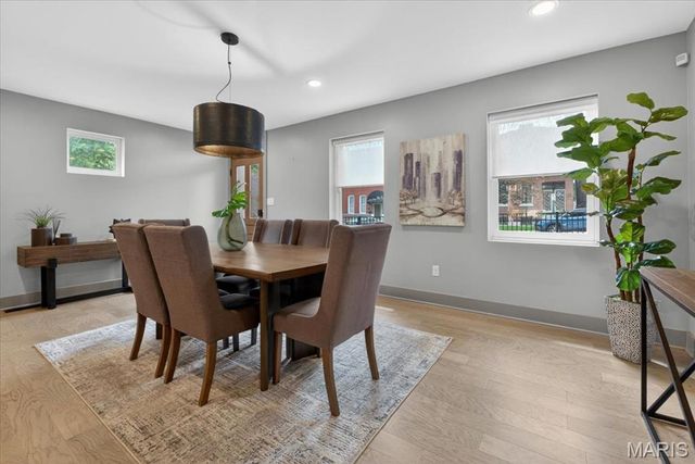 2912 Missouri Avenue, St Louis, MO 63118