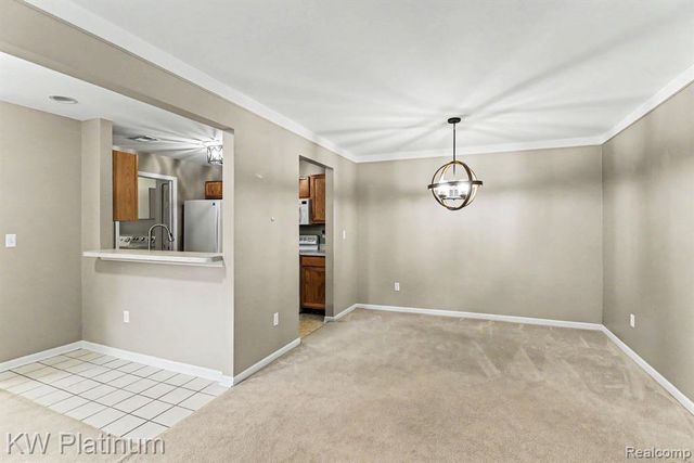 16531 Covington Drive, Clinton Township, MI 48038