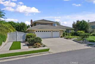 5062 W Knoll Drive, Yorba Linda, CA 92886