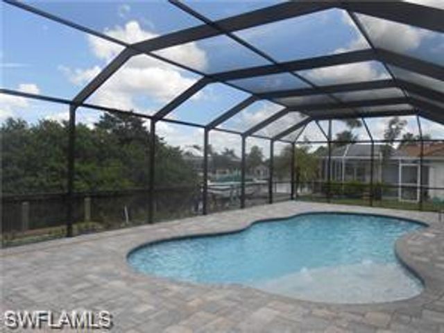 1901 21st TER, Cape Coral, FL 33990
