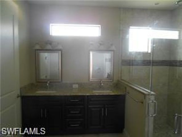 1901 21st TER, Cape Coral, FL 33990