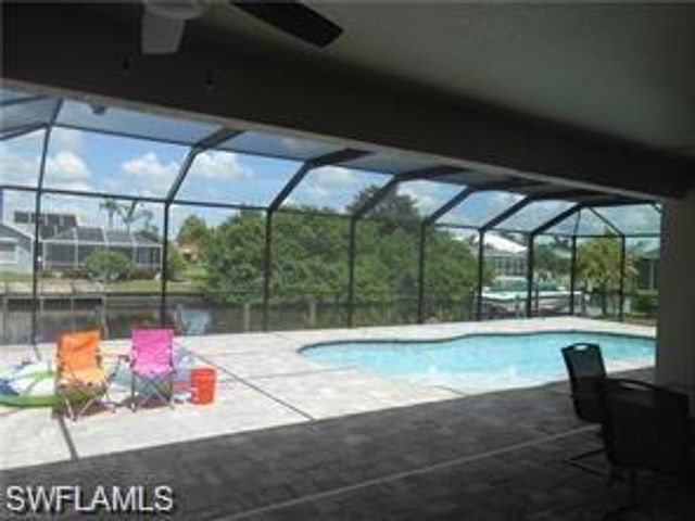 1901 21st TER, Cape Coral, FL 33990