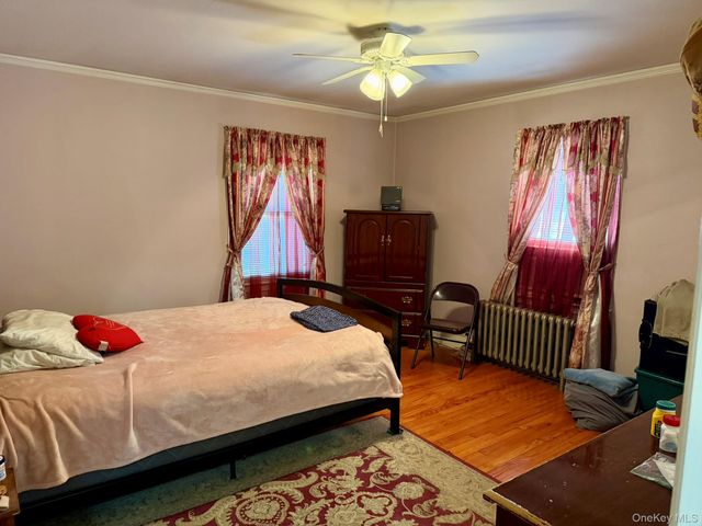 586 Stratford Road, North Baldwin, NY 11510