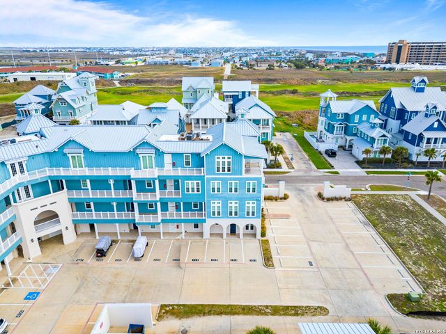 137 Palmilla Cir # 106, Port Aransas, TX 78373