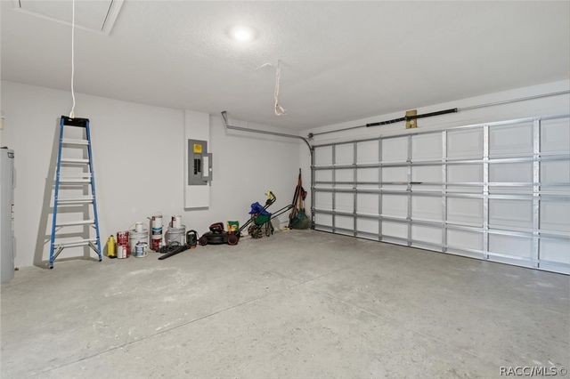 8310 N India Way, Citrus Springs, FL 34434