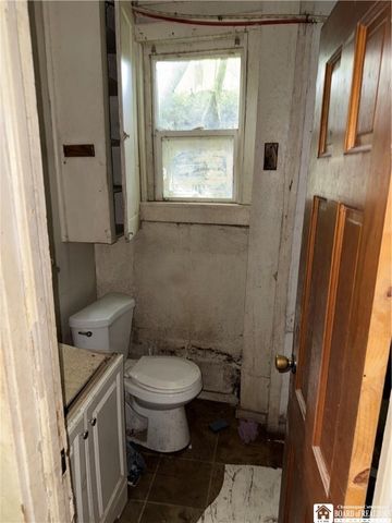 438 Winsor Street, Jamestown, NY 14701