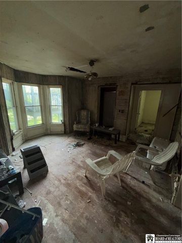 438 Winsor Street, Jamestown, NY 14701