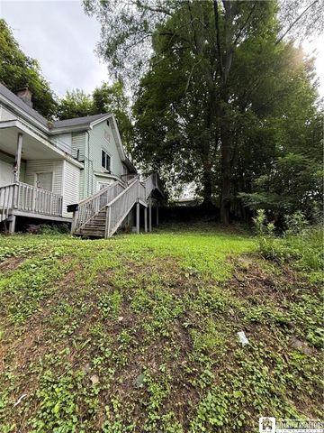 438 Winsor Street, Jamestown, NY 14701