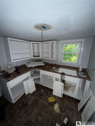 438 Winsor Street, Jamestown, NY 14701