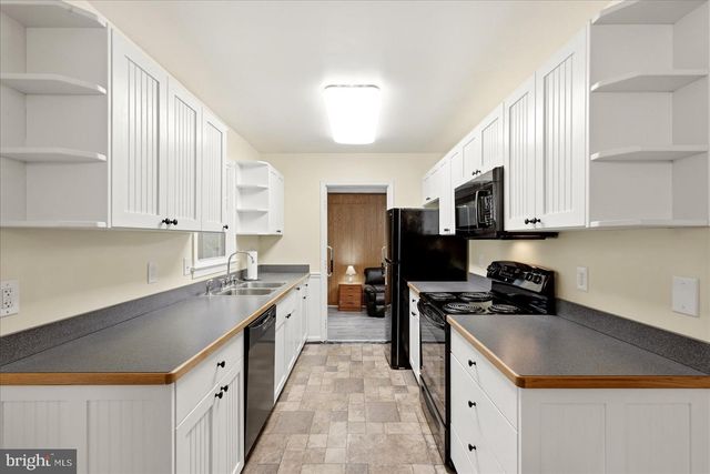 2603 SESKEY GLEN CT, Herndon, VA 20171