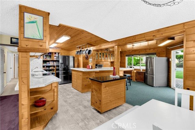 1005 E Woodland Lane, Glendora, CA 91741