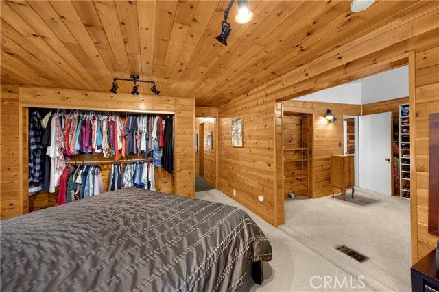 1005 E Woodland Lane, Glendora, CA 91741