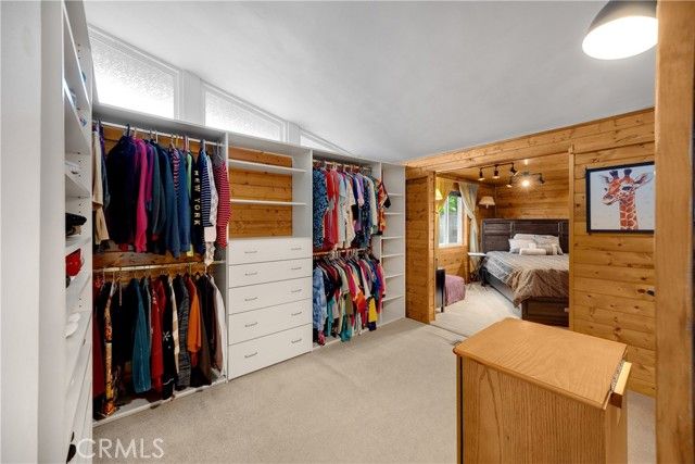 1005 E Woodland Lane, Glendora, CA 91741