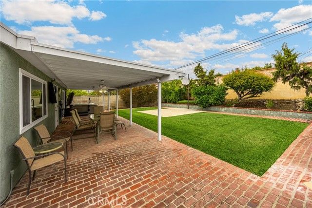 1005 E Woodland Lane, Glendora, CA 91741