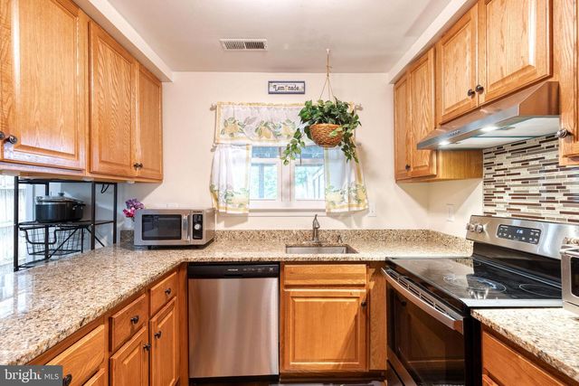 8626 CASTLEMILL CIR, Baltimore, MD 21236