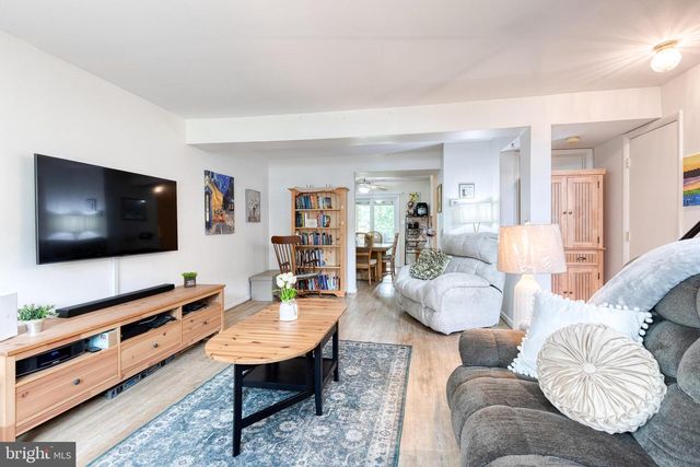 8626 CASTLEMILL CIR, Baltimore, MD 21236