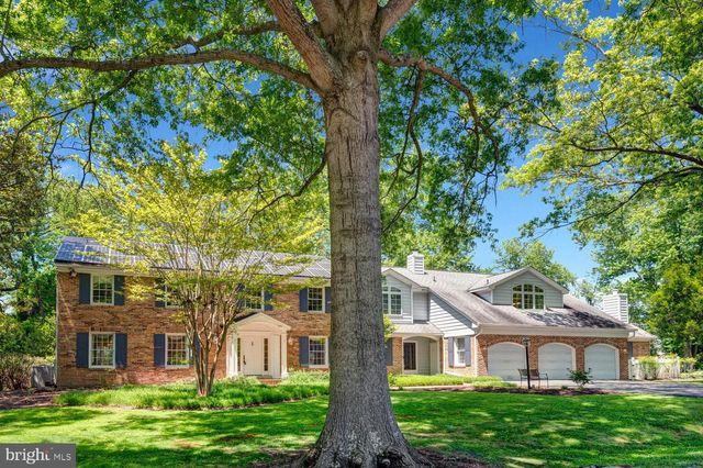 4301 SUNFLOWER DR, Rockville, MD 20853