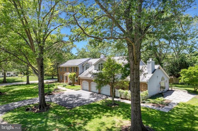 4301 SUNFLOWER DR, Rockville, MD 20853