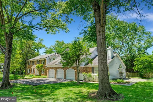 4301 SUNFLOWER DR, Rockville, MD 20853