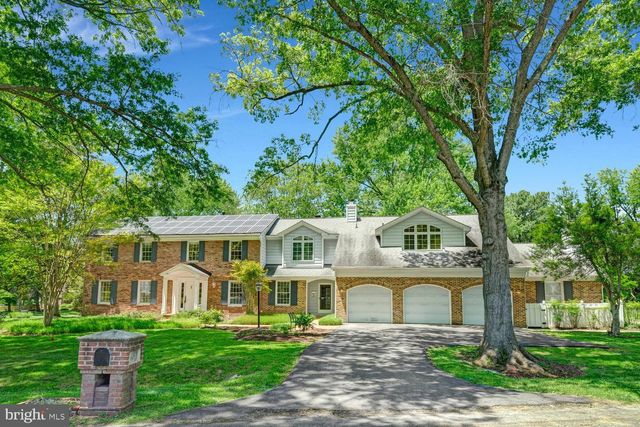 4301 SUNFLOWER DR, Rockville, MD 20853
