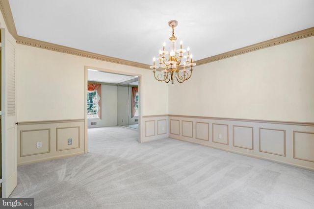 4301 SUNFLOWER DR, Rockville, MD 20853